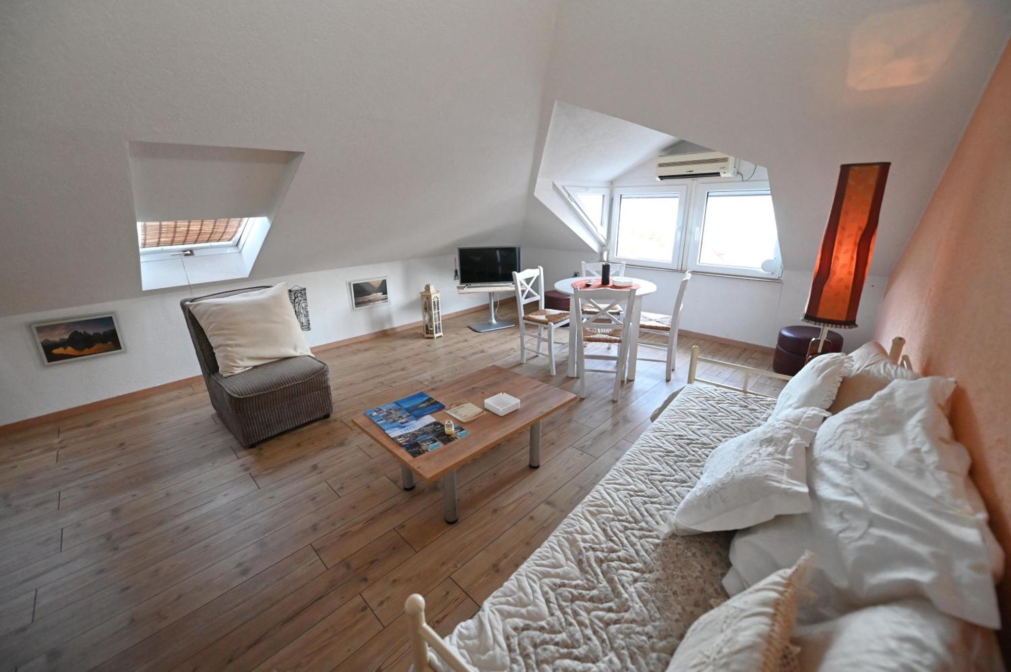Eke Irin Apartments Ohrid Ngoại thất bức ảnh