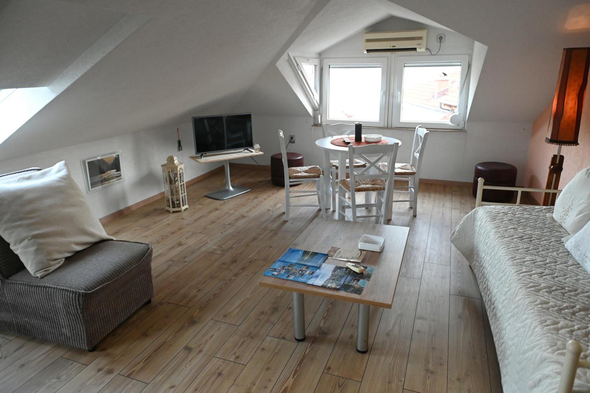 Eke Irin Apartments Ohrid Ngoại thất bức ảnh